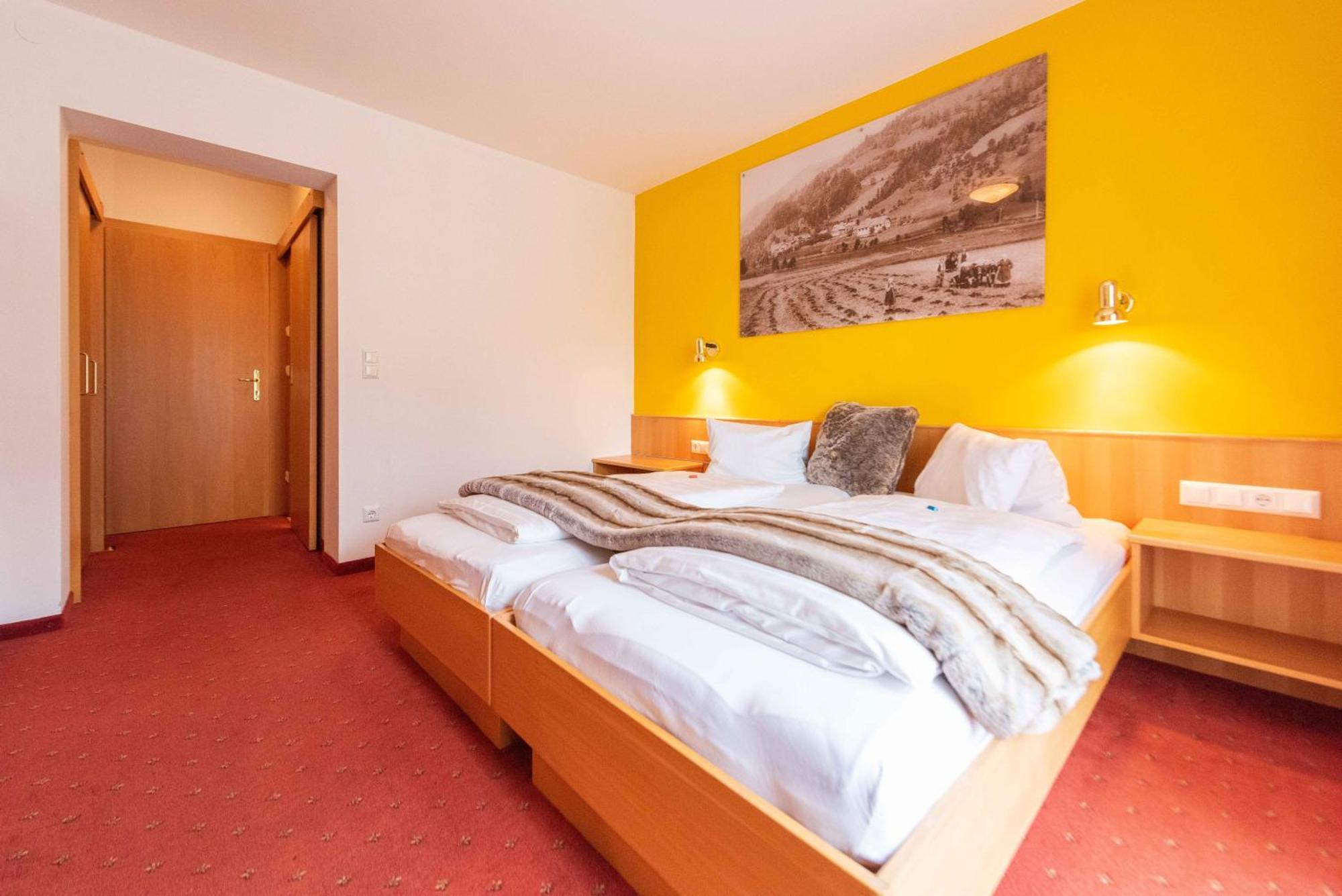 Hotel Guesthouse Dalnig Bad Kleinkirchheim Room photo